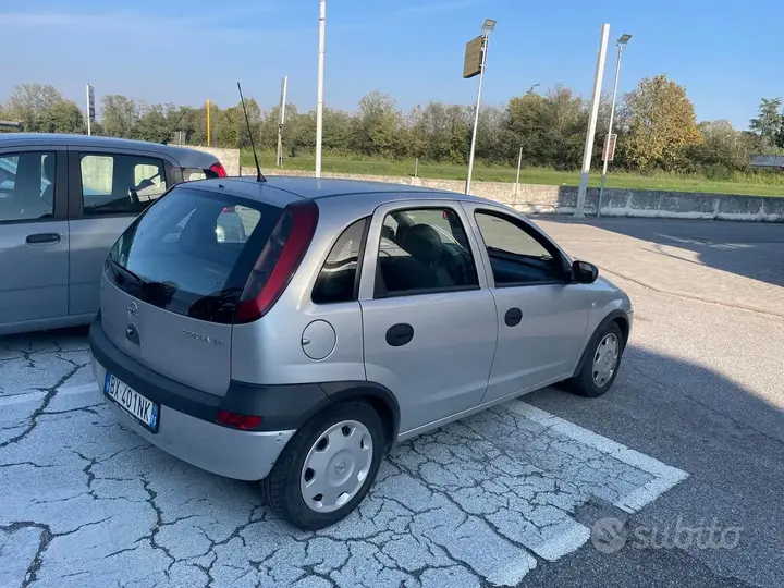 Opel Corsa 2001 photo 4