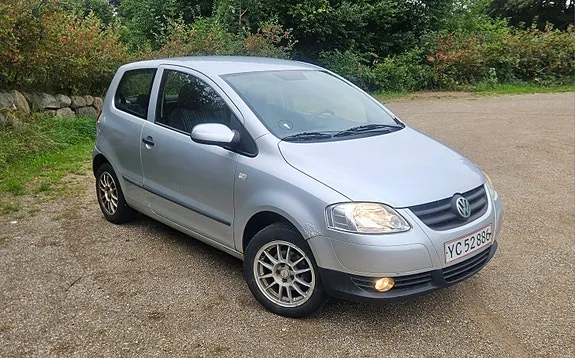 Volkswagen Fox 2006 photo 2