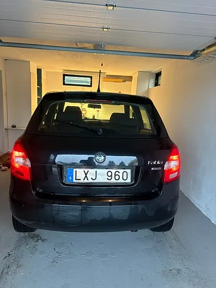 Skoda Fabia 2012 photo 2