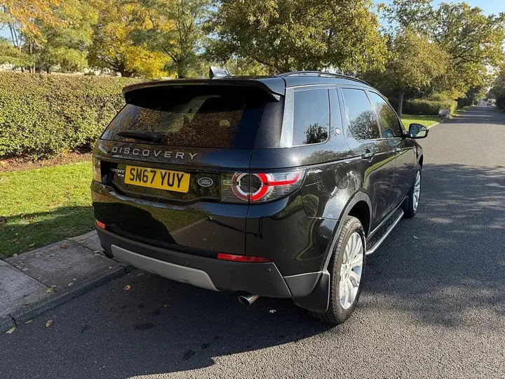 Land Rover Discovery Sport 2017 photo 4