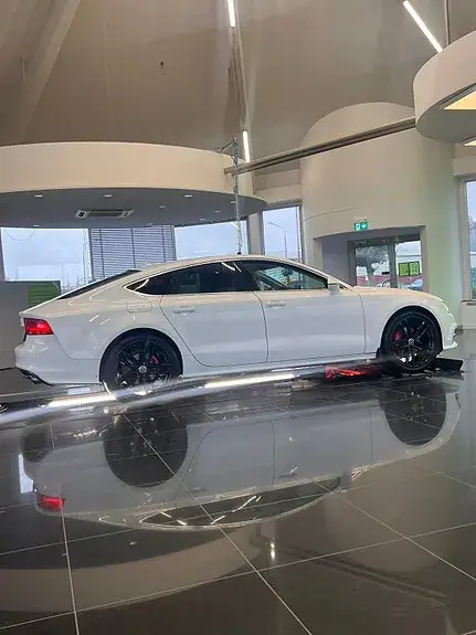 Audi A7 2012 photo 4