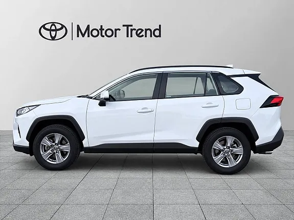 Toyota Rav4 2025 photo 3