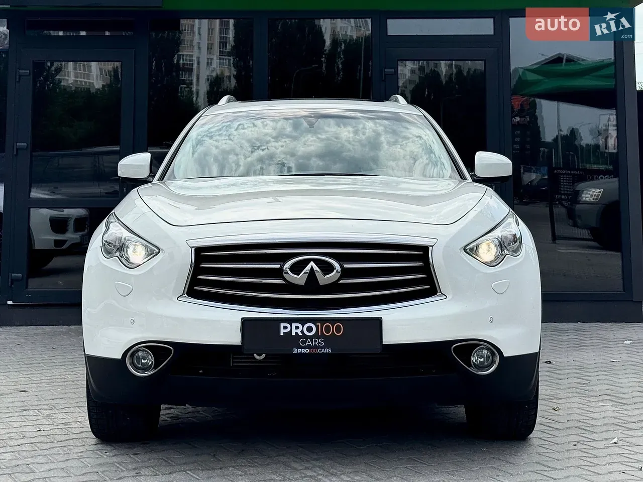 Infiniti Qx70 2015 photo 4