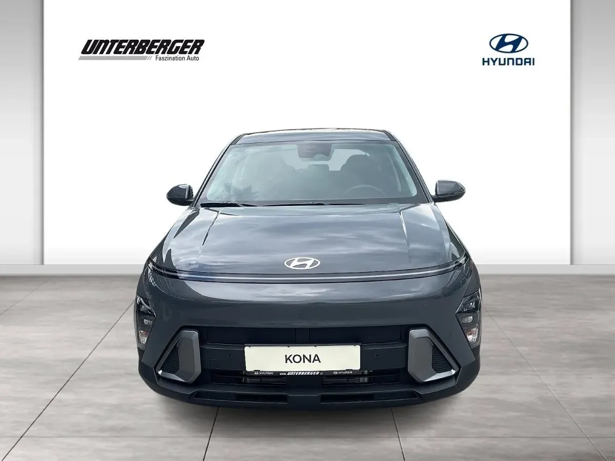 Hyundai Kona photo 2