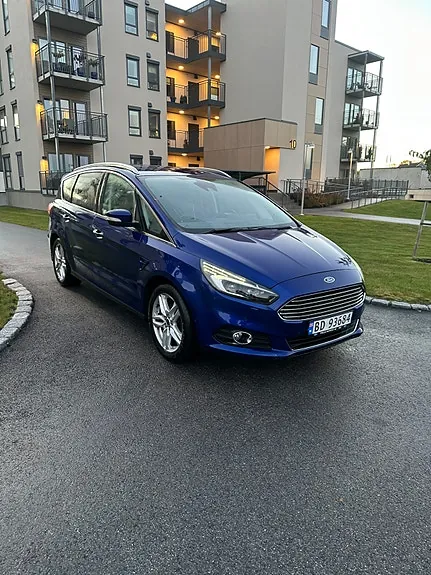 Ford S-Max 2016 photo 3
