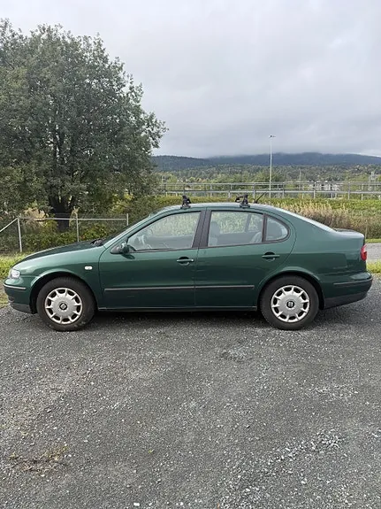 Seat Toledo 2001 photo 2