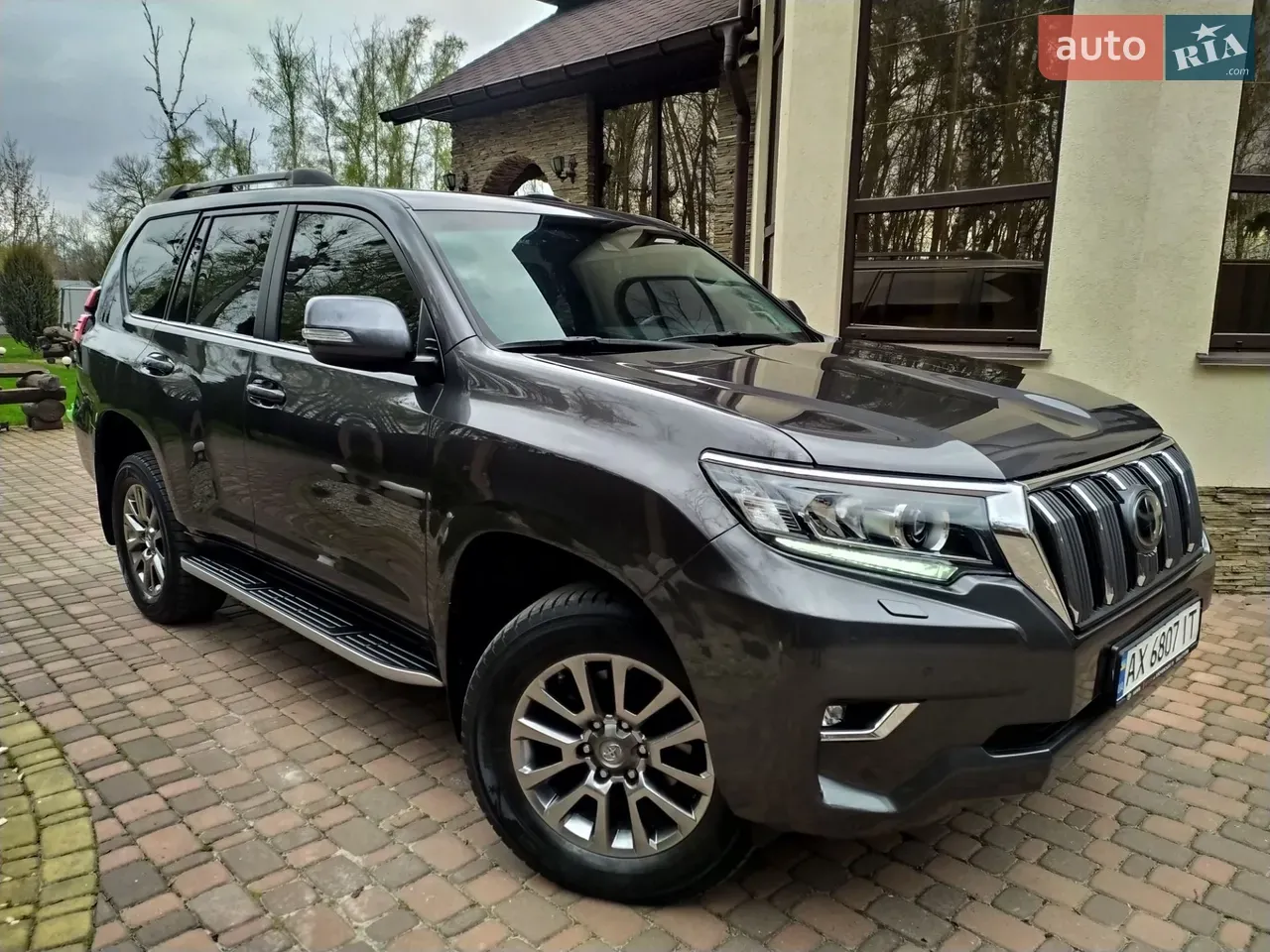 Toyota Land Cruiser Prado 2019 photo 3
