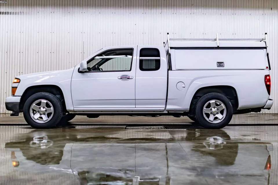 Chevrolet Colorado 2010 photo 3