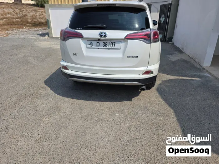 Toyota Rav 4 2016 photo 4
