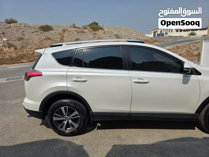 Toyota Rav 4 2016 photo 2