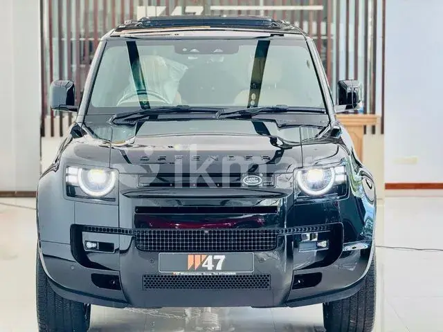Land Rover Defender 2026 photo 2