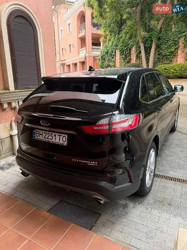 Ford Edge 2019 photo 3