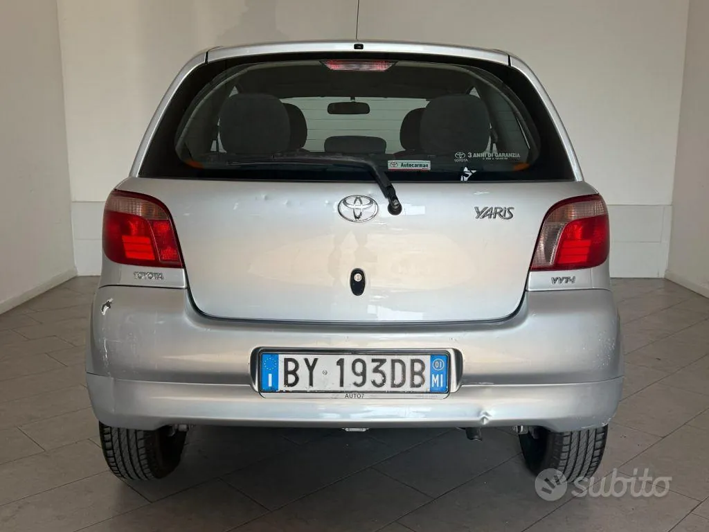 Toyota Yaris 2001 photo 5