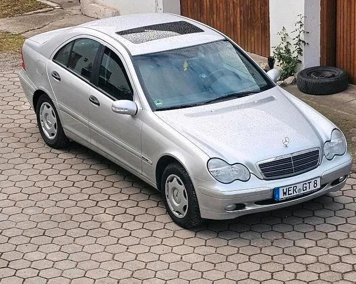 Mercedes-Benz C 180
