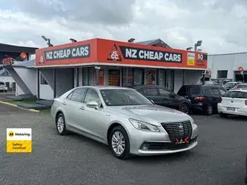 Toyota Crown 2013 photo 2
