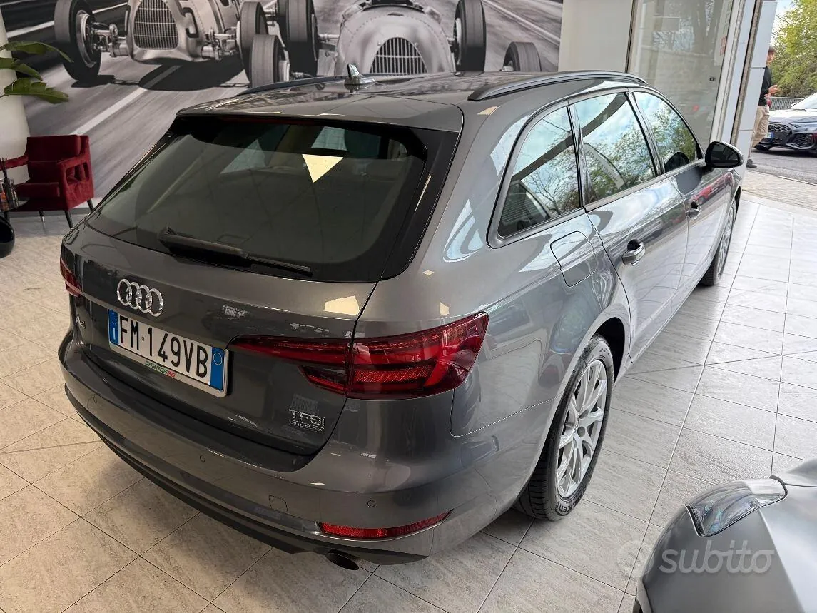 Audi A4 2018 photo 3
