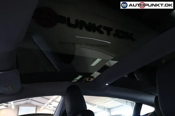 Tesla Model 3 2024 photo 5