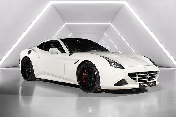 Ferrari California T 2015 photo 2