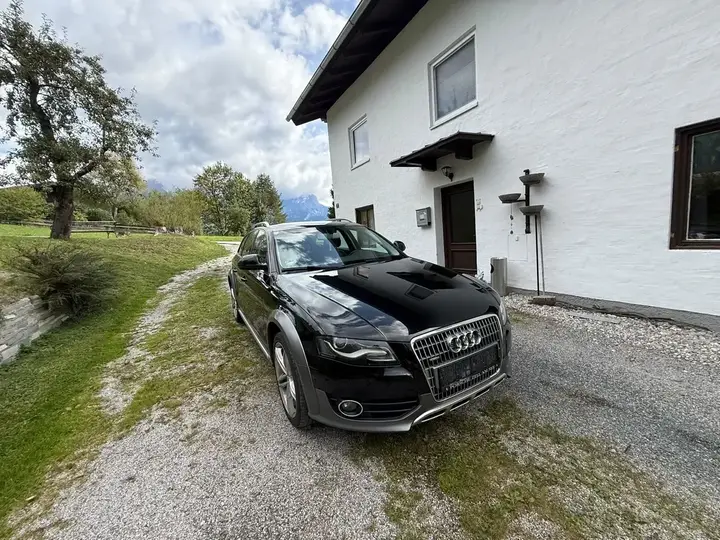 Audi A4 Allroad 2011 photo 3