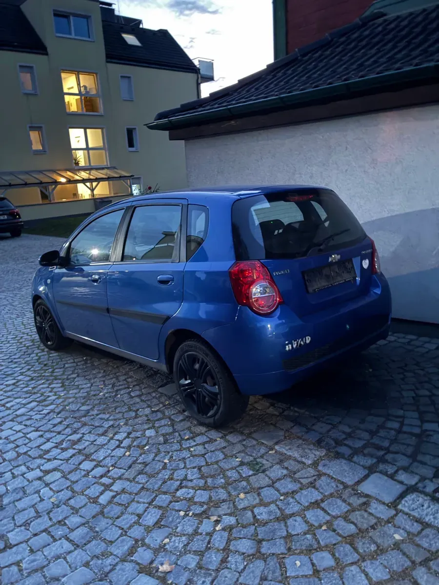 Chevrolet Aveo 2008 photo 3