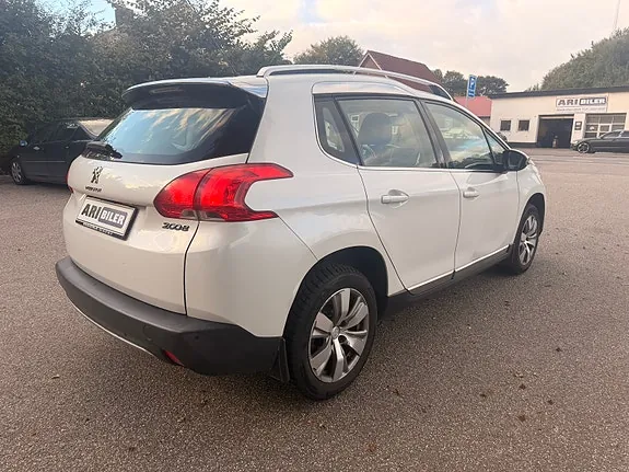 Peugeot 2008 2014 photo 3