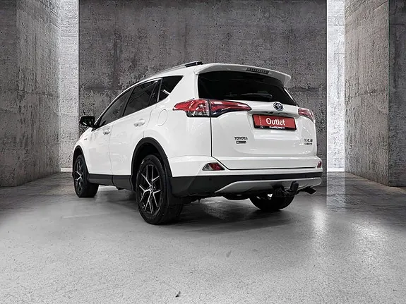 Toyota Rav4 2018 photo 2