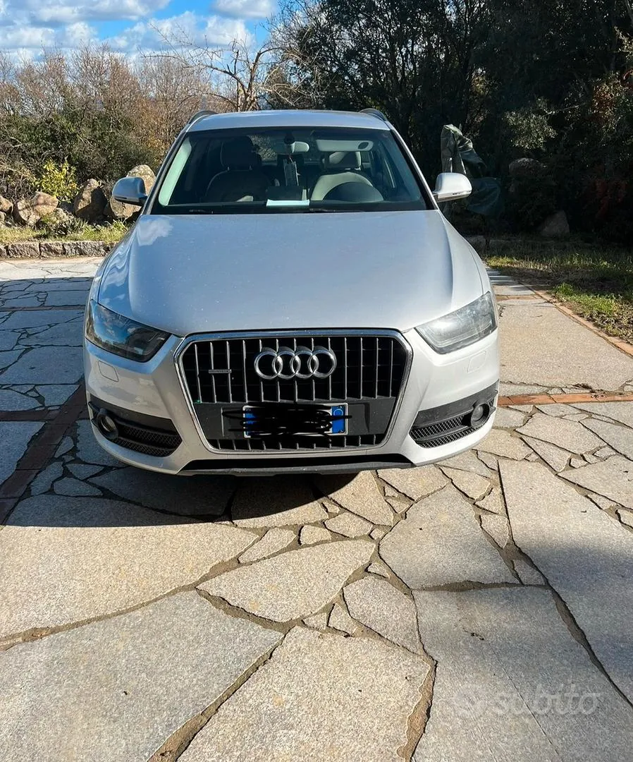 Audi Q3 2013 photo 2
