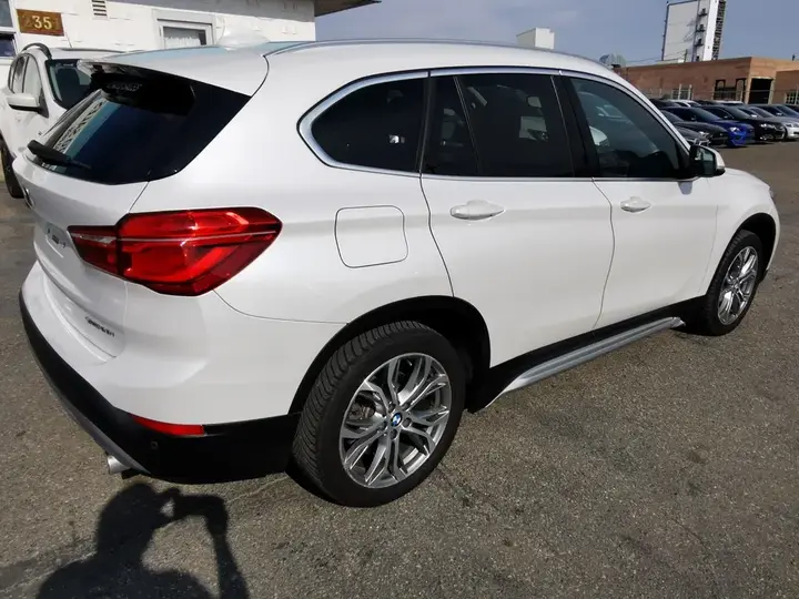 BMW X1 2018 photo 2