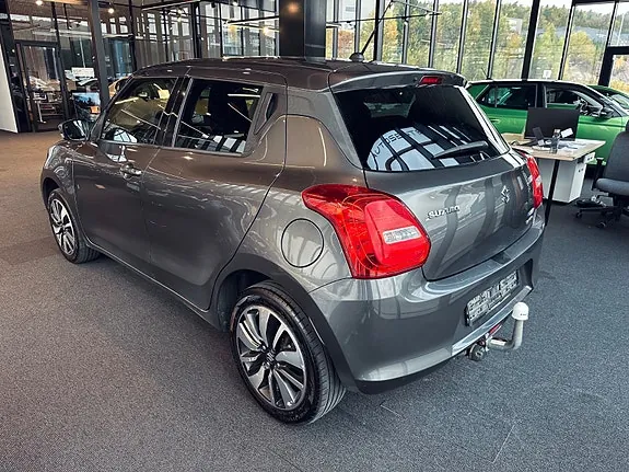 Suzuki Swift 2017 photo 5