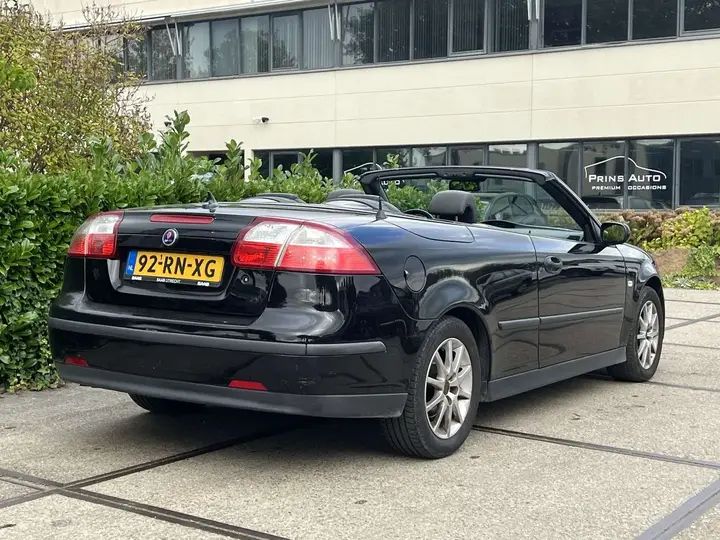 Saab 9-3 Cabrio 2005 photo 2