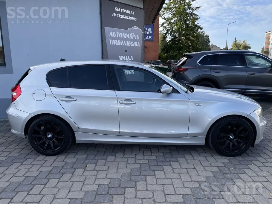BMW 118 2008 photo 2
