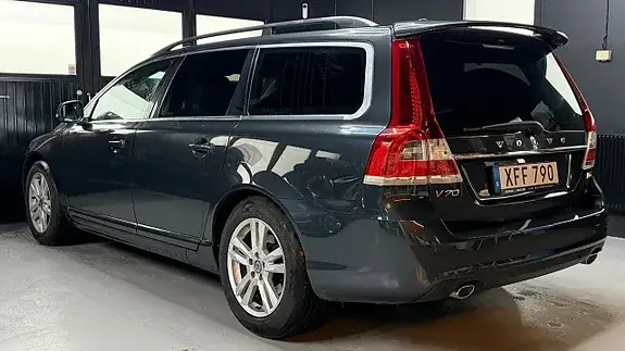 Volvo V70 2014 photo 3