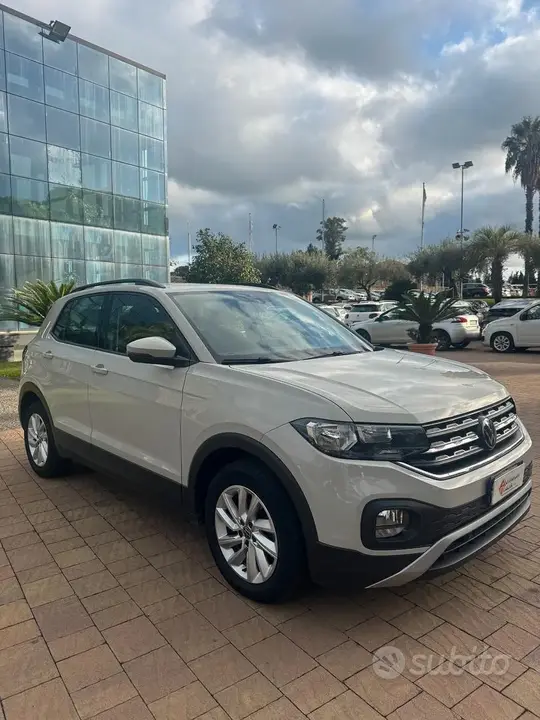 Volkswagen T-Cross 2022 photo 2