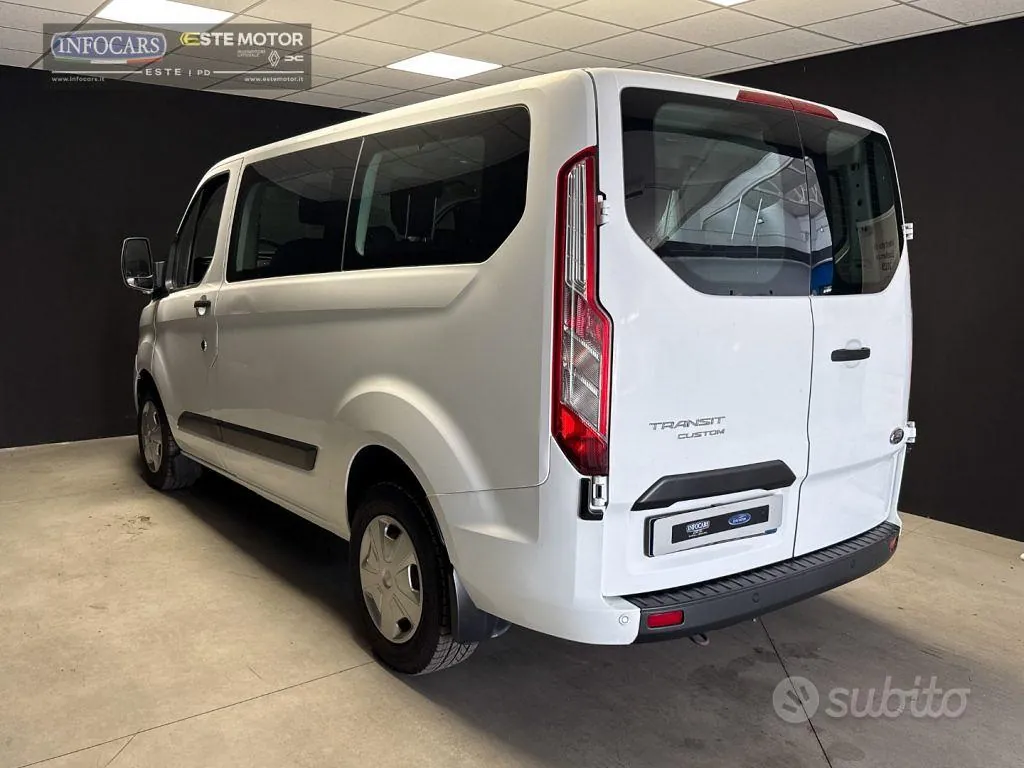 Ford Tourneo Custom 2021 photo 2