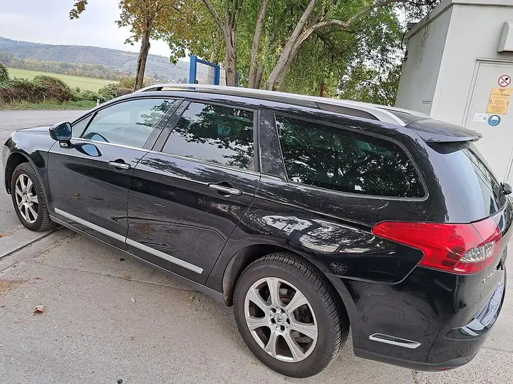 Citroen C5 2011 photo 3