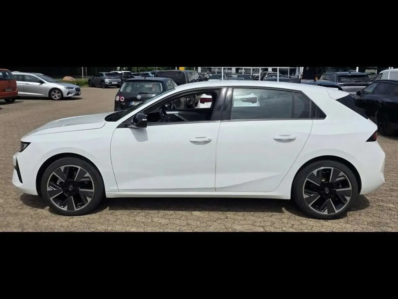 Opel Astra 2025 photo 3
