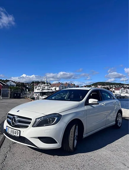 Mercedes-Benz A180 2014 photo 3