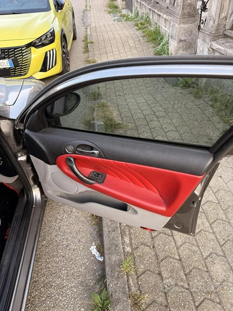 Alfa Romeo 147 2009 photo 4