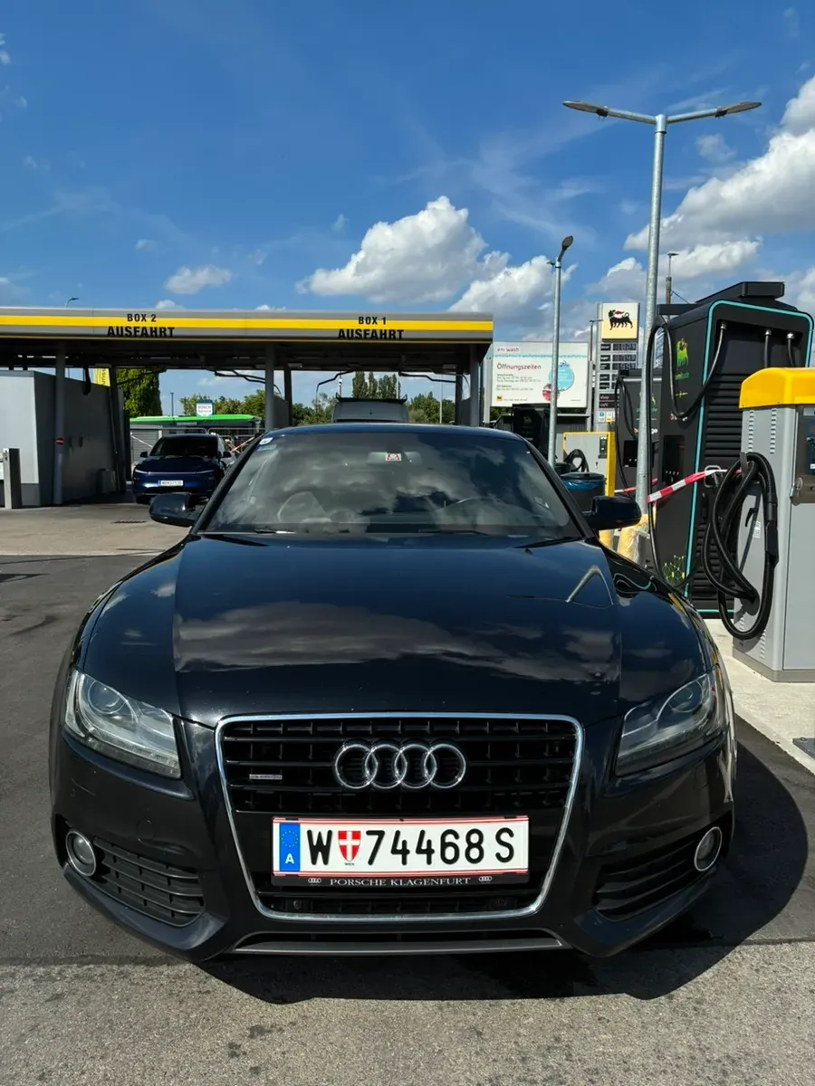 Audi A5 2010 photo 3