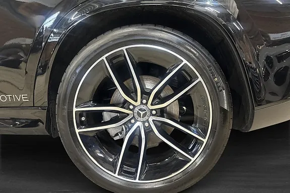 Mercedes-Benz Gle350 De 2025 photo 5