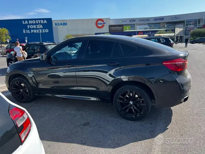 BMW X6 2018 photo 2