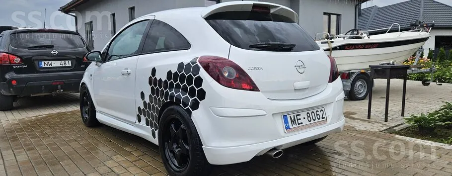 Opel Corsa 2009 photo 3