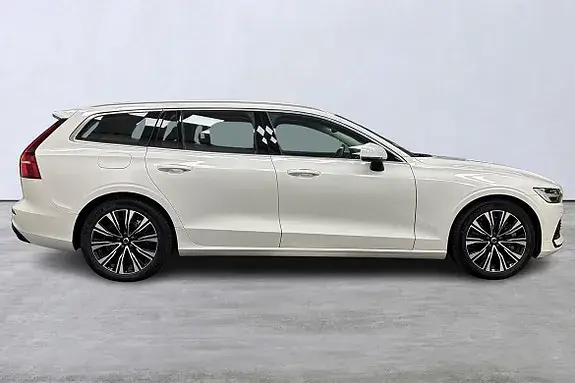 Volvo V60 2024 photo 5
