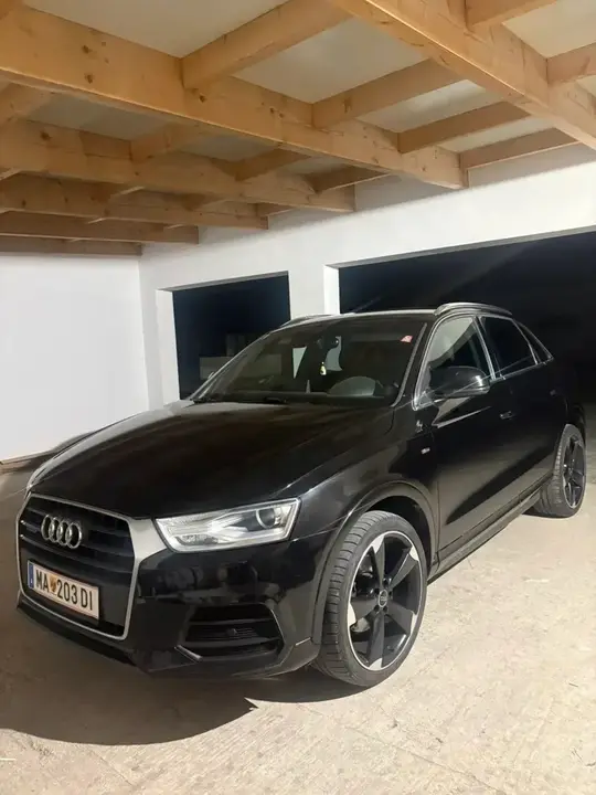 Audi Q3 2015 photo 2