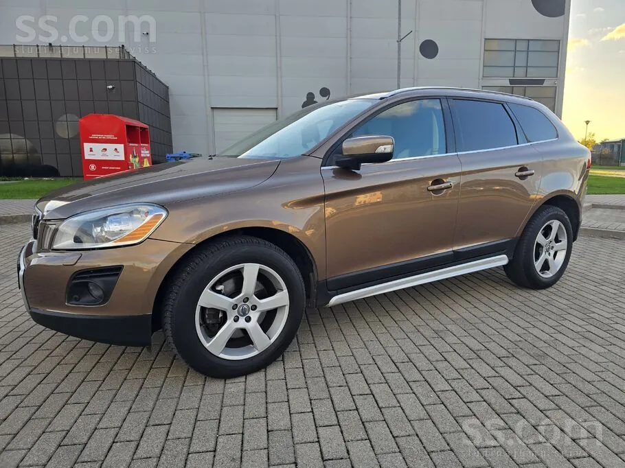 Volvo Xc60 2010 photo 2