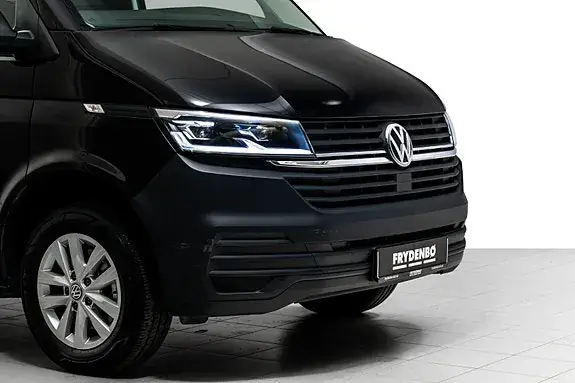 Volkswagen Transporter 2023 photo 2
