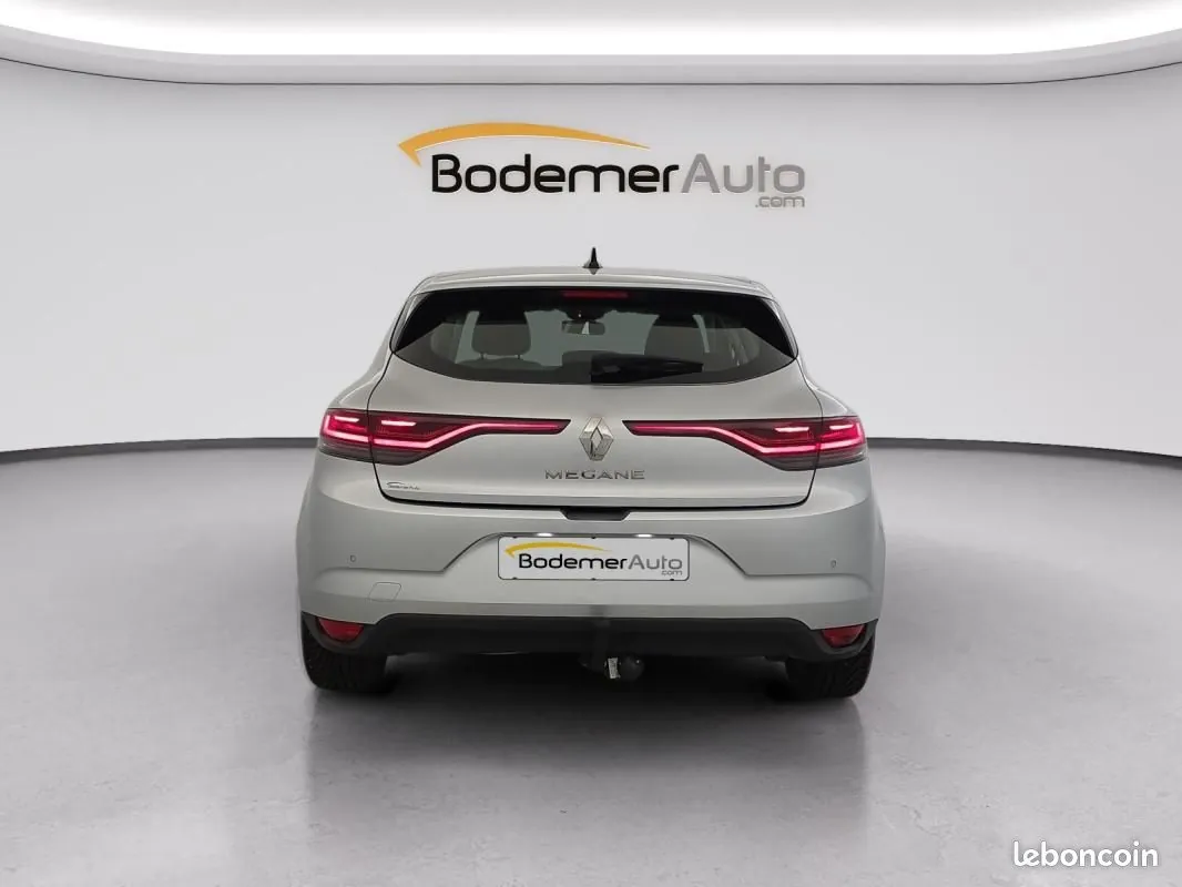 Renault Megane 2023 photo 4