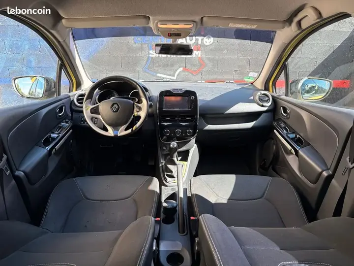 Renault Clio 2013 photo 4