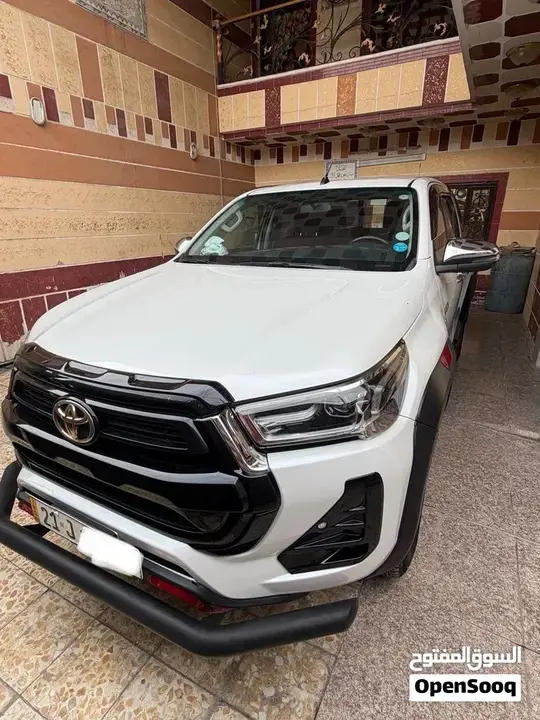 Toyota Hilux 2024 photo 3
