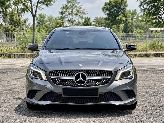 Mercedes-Benz Cla200